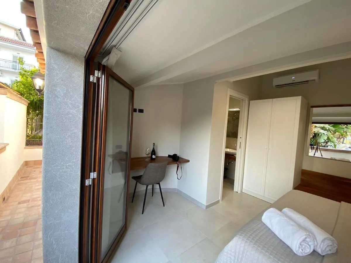 Villa Antonino Giardini-Naxos